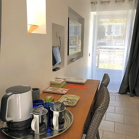 Couette-café Premium Pomme Cannelle Close To Bayeux Normandie 2 Pers