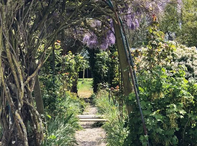 Premium Pomme Cannelle Close To Bayeux Normandie 2 Pers Bed & Breakfast 3*